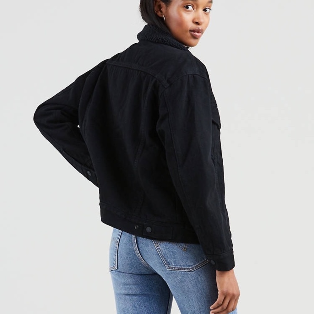 Levi’s jacket - Picture 2 of 6